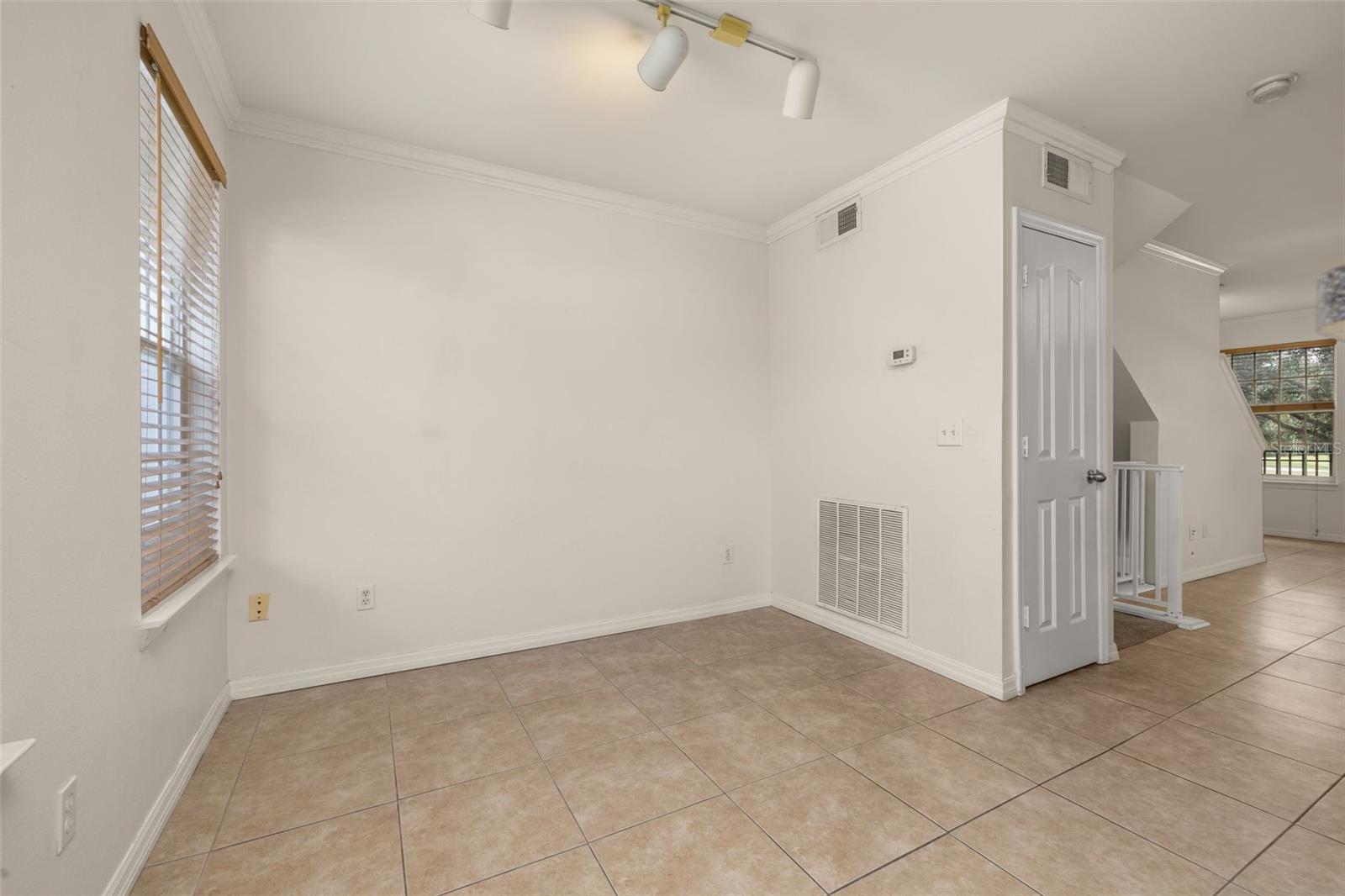 Image 11 of 55 For 1042 Waterside Drive