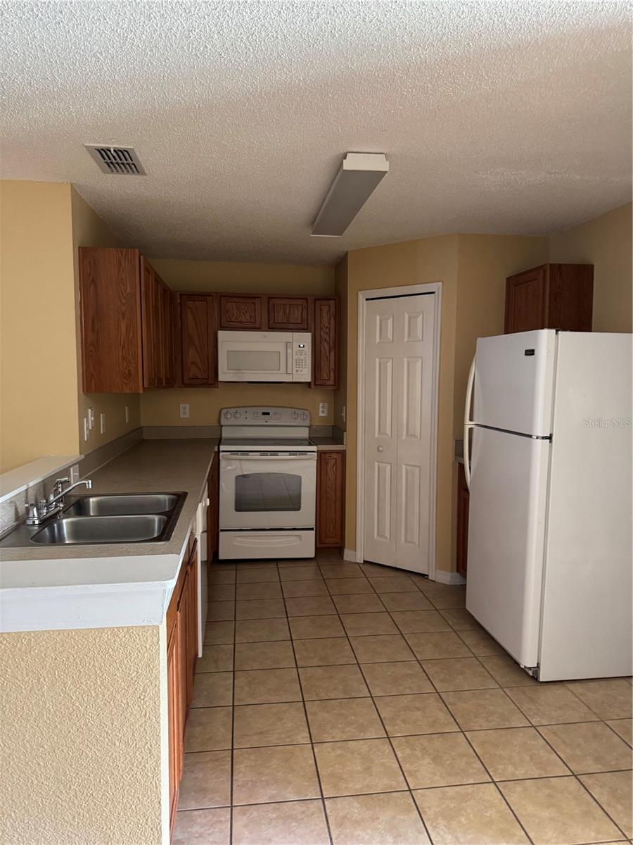 Image 3 of 12 For 1440 Swift Court
