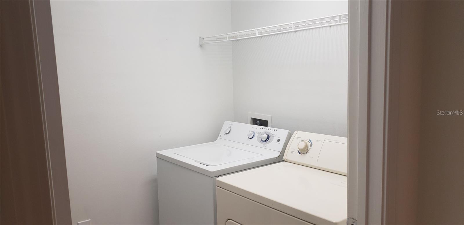 Image 5 of 8 For 12311 Lantana Park Lane 109