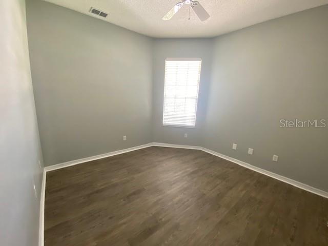 Image 12 of 19 For 9048 Saint Andrews Way