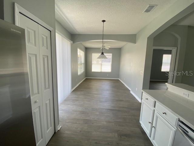 Image 7 of 19 For 9048 Saint Andrews Way