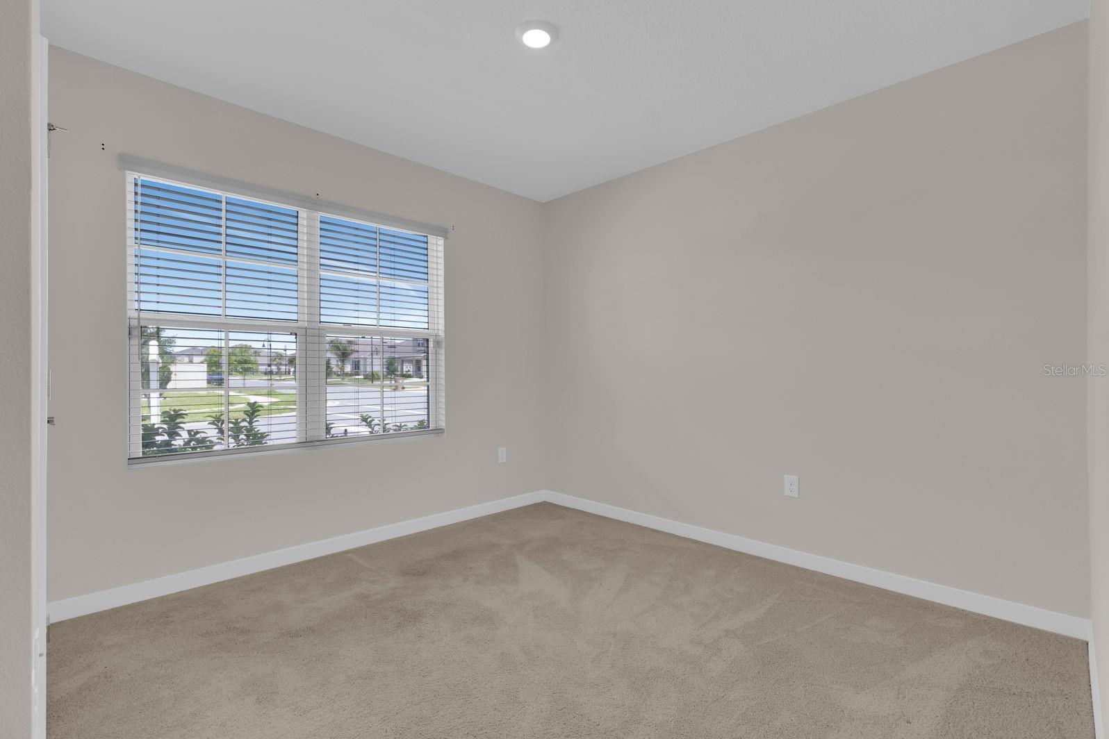 Image 11 of 21 For 401 Chayne Place