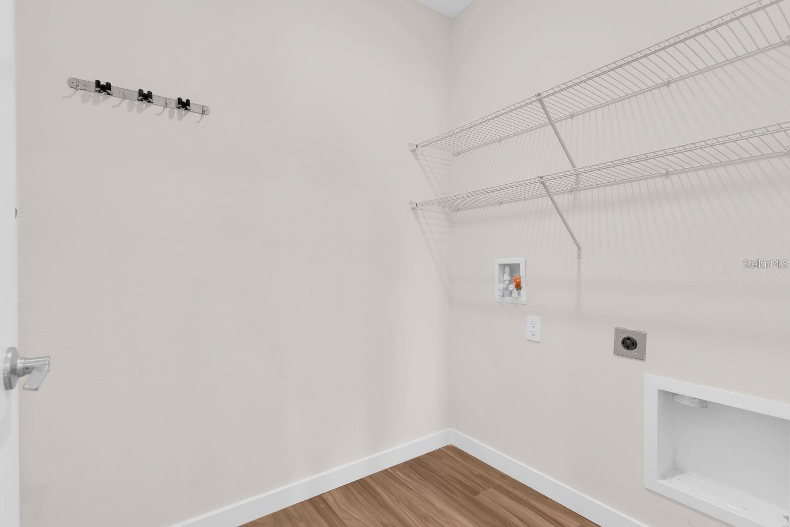 Image 13 of 21 For 401 Chayne Place