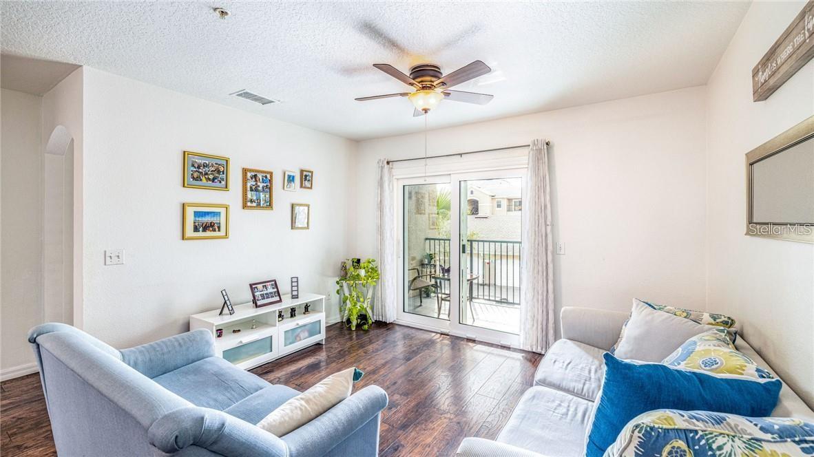 Image 10 of 29 For 6530 Swissco Drive 1123