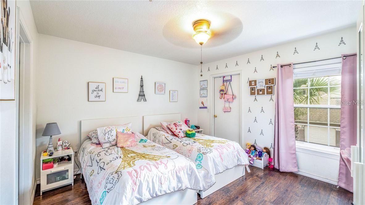 Image 15 of 29 For 6530 Swissco Drive 1123