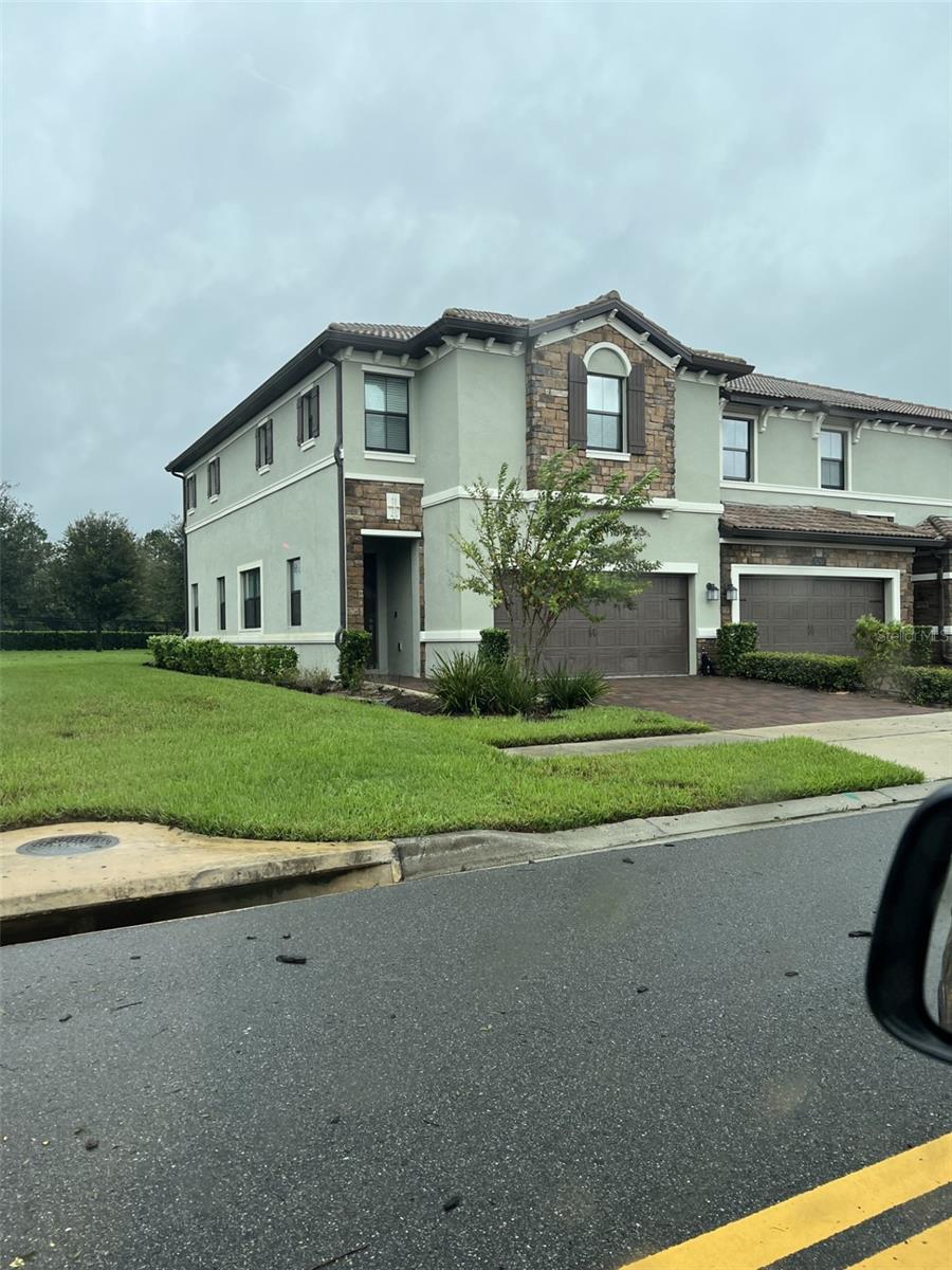 Image 2 of 6 For 1249 Royal St George Boulevard