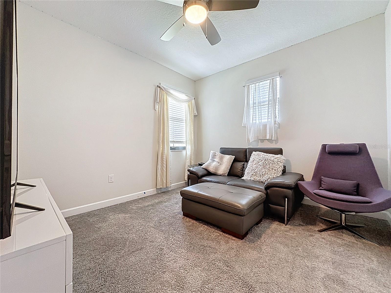 Image 29 of 42 For 1249 Royal St George Boulevard