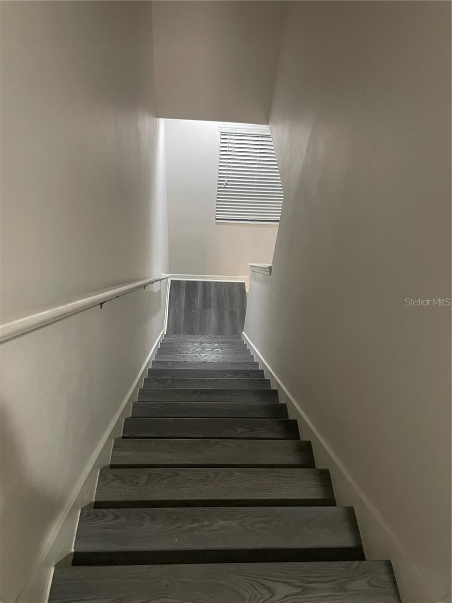 Image 4 of 4 For 2865 Adelaide Court
