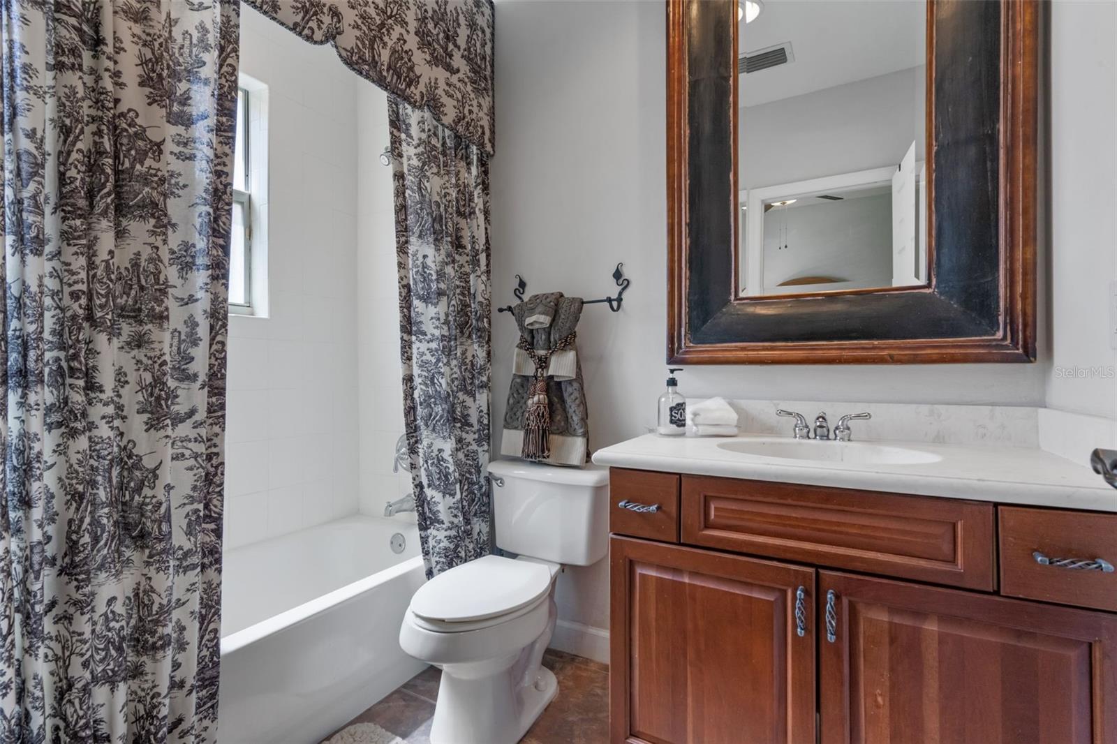 Image 38 of 90 For 1656 Whitney Isles Drive