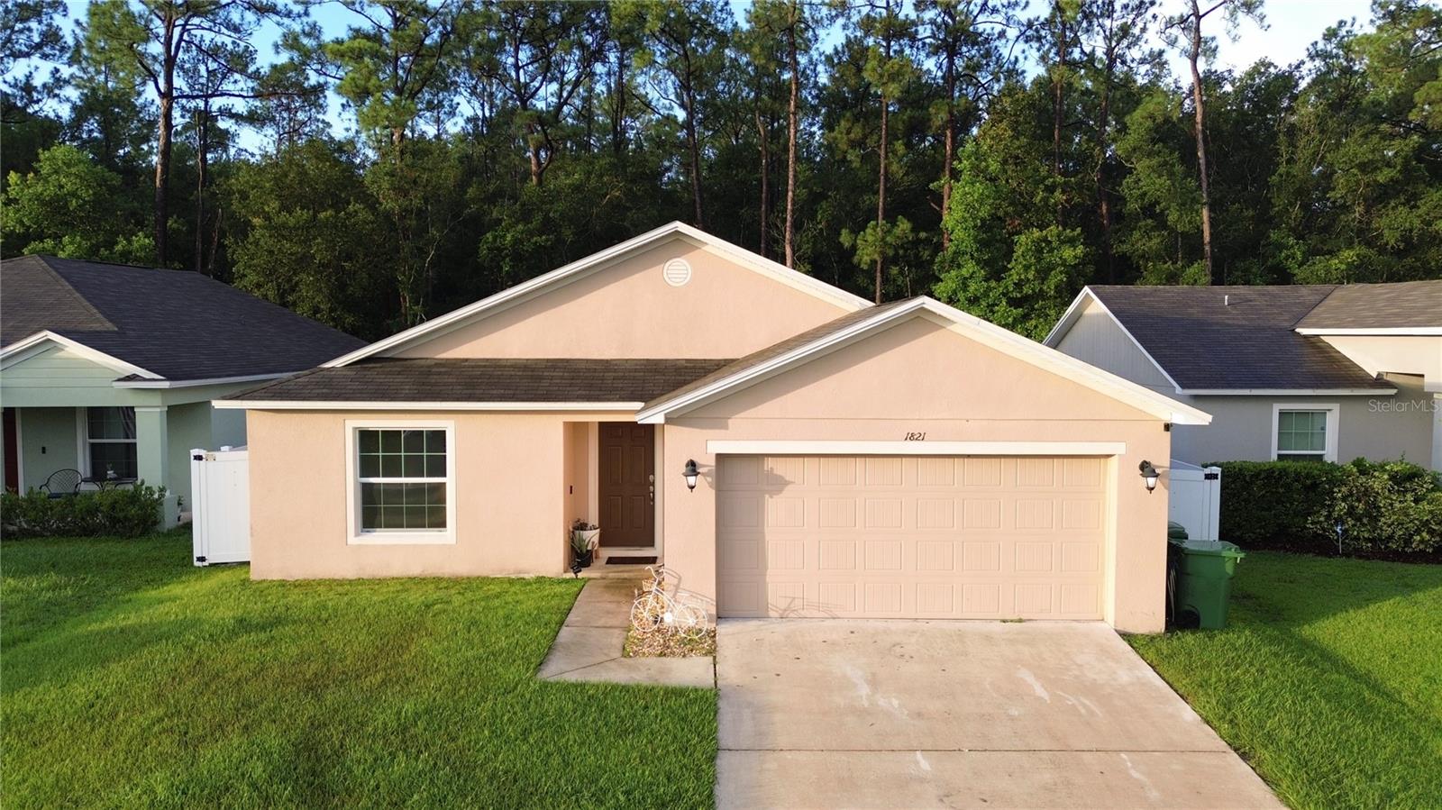 Details for 1821 Wallace Manor Lane, WINTER HAVEN, FL 33880