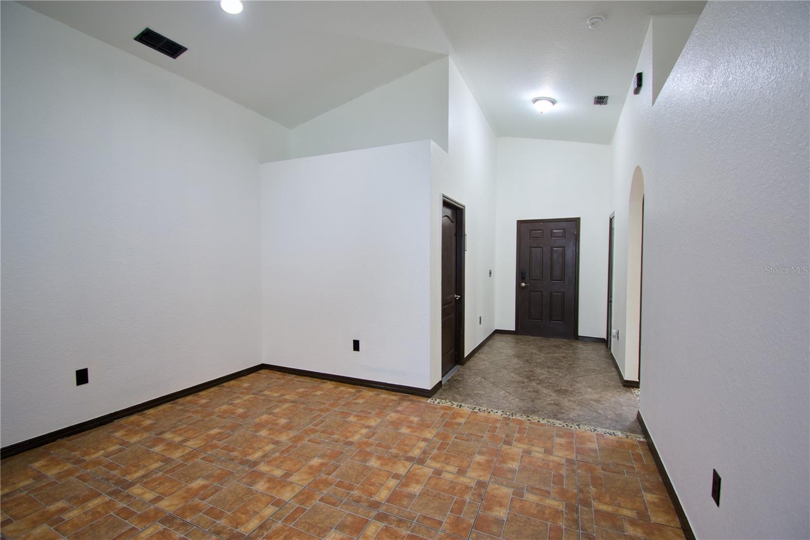 Image 22 of 26 For 1821 Wallace Manor Lane