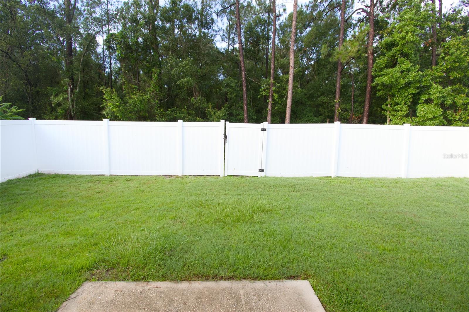 Image 23 of 26 For 1821 Wallace Manor Lane