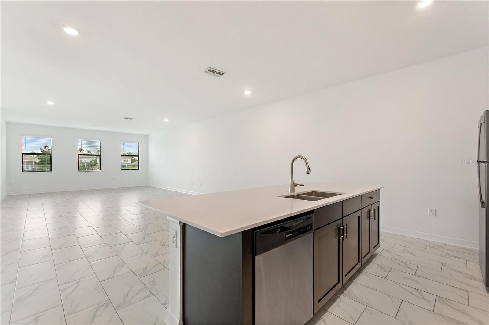 Image 33 of 76 For 1457 Mickelson Ct