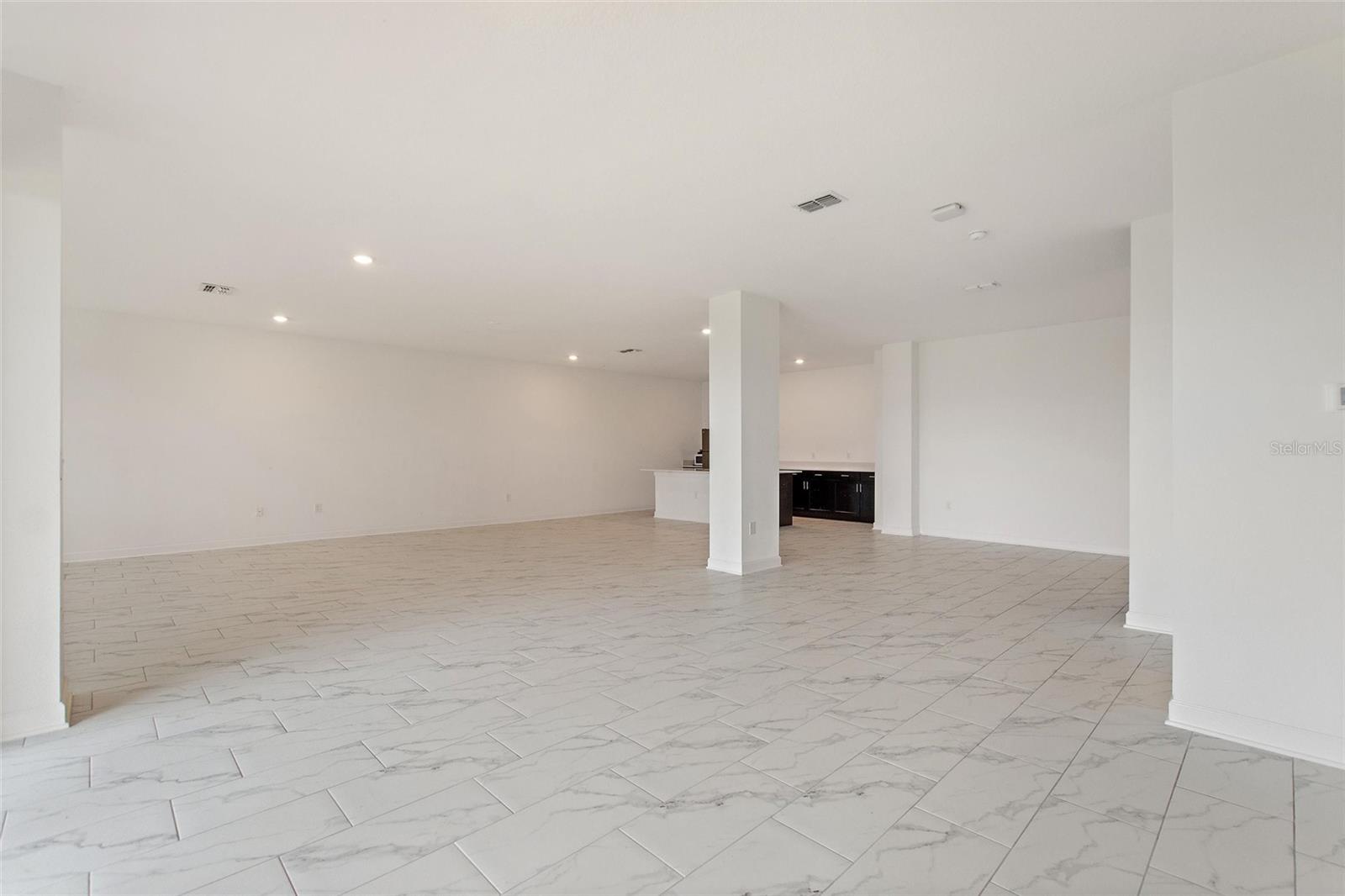 Image 38 of 76 For 1457 Mickelson Ct