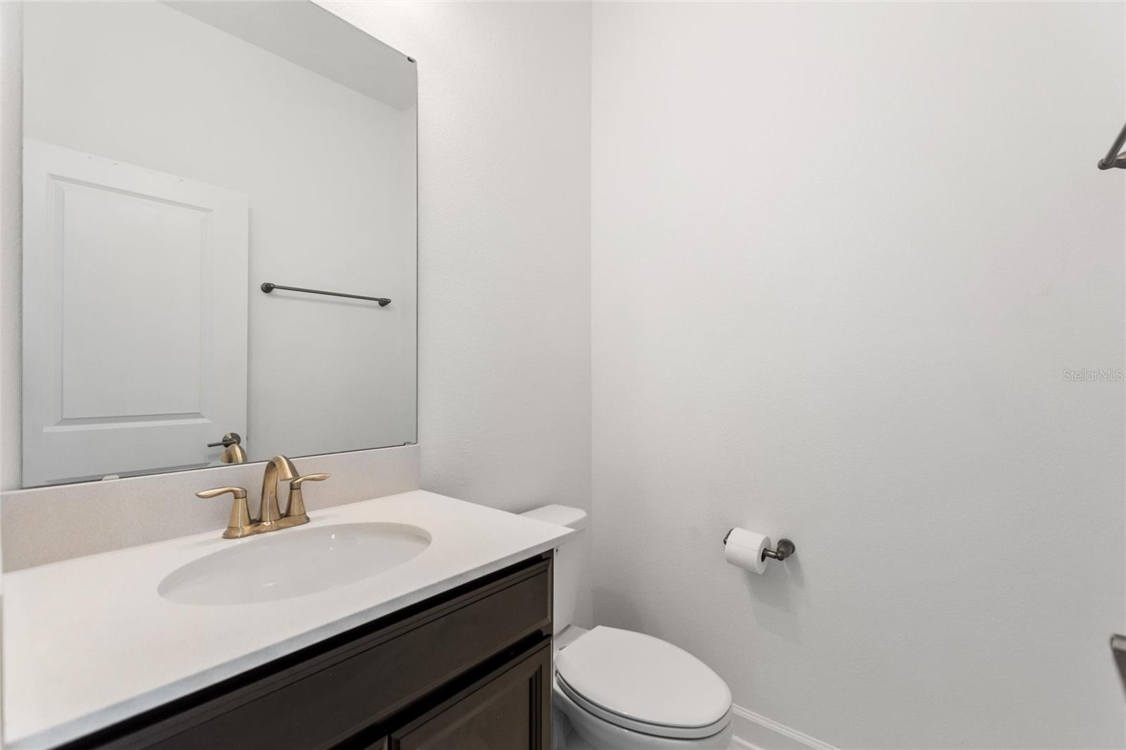 Image 39 of 76 For 1457 Mickelson Ct