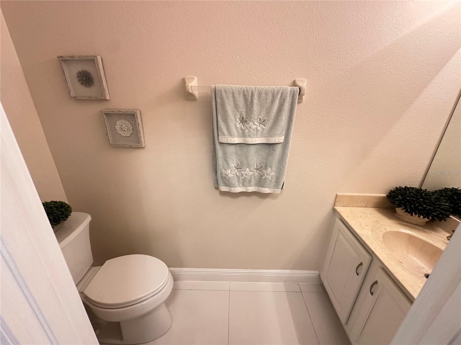 Image 18 of 52 For 8929 Silk Bay Place