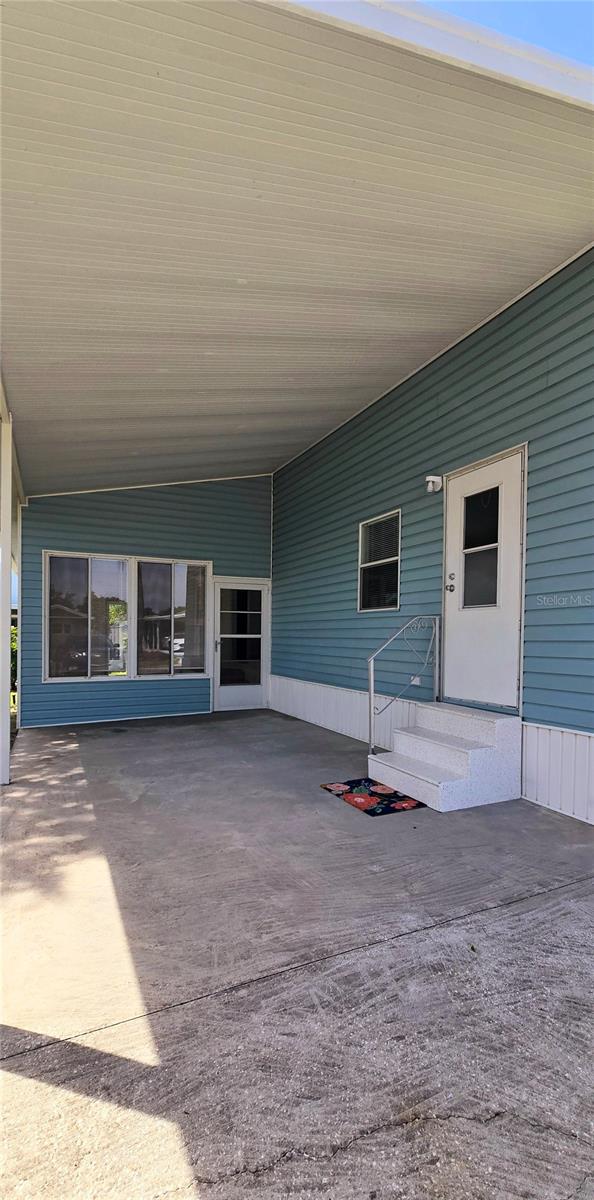 Image 3 of 29 For 50989 Highway 27  108