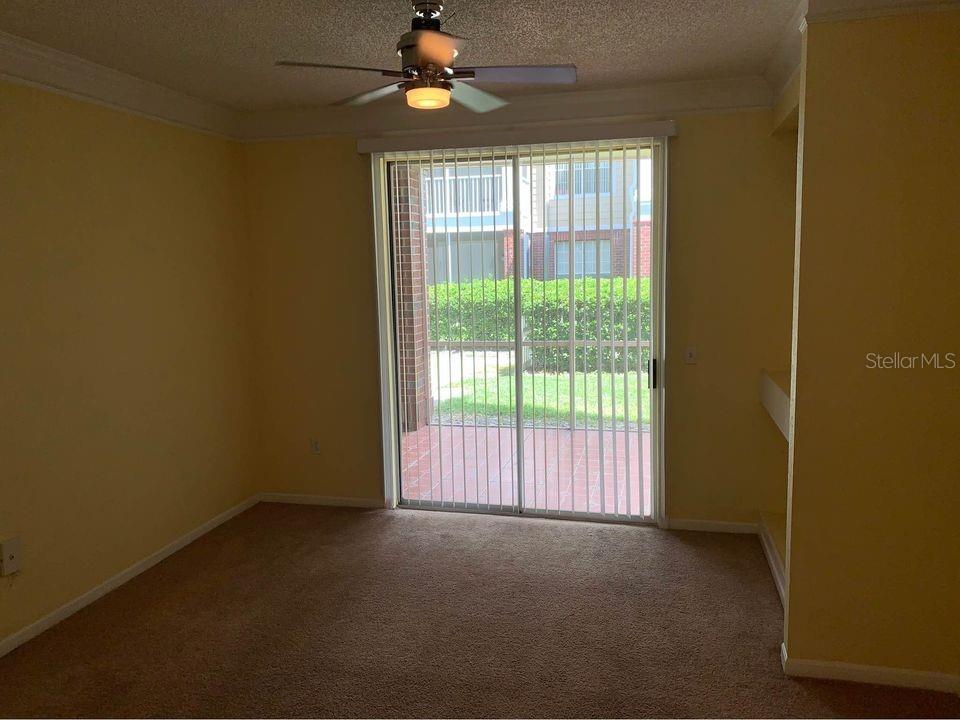 Image 4 of 9 For 13102 Mulberry Park Drive 917