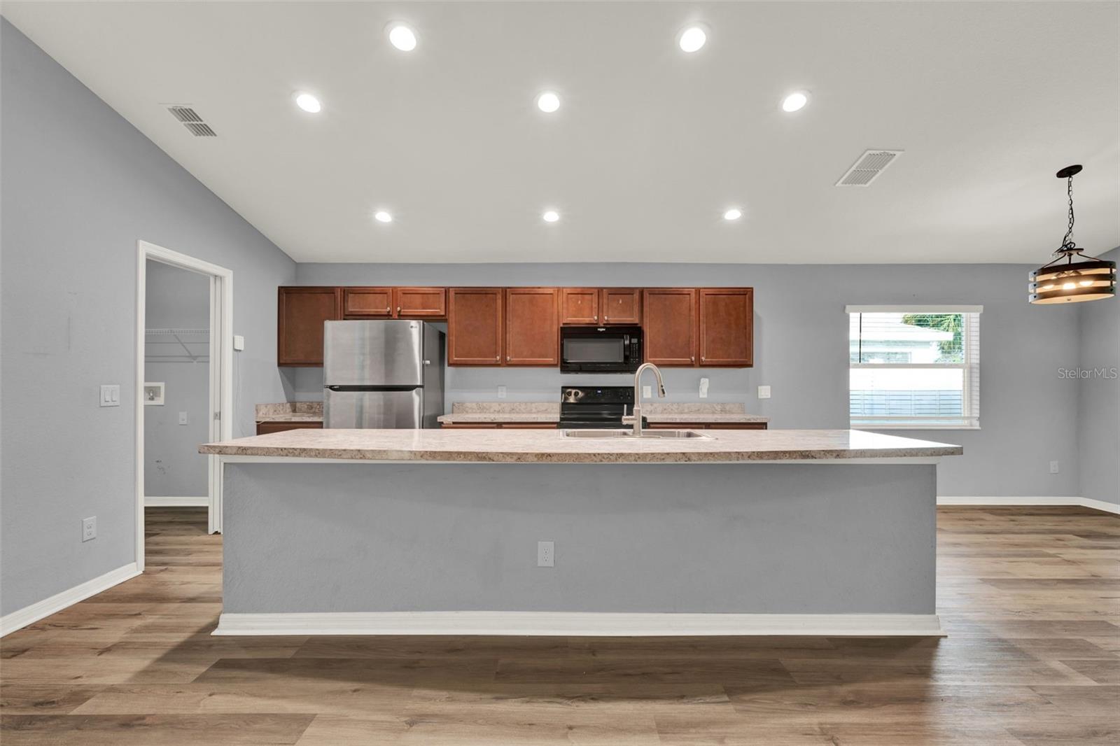 Image 6 of 20 For 4651 Calumet Drive