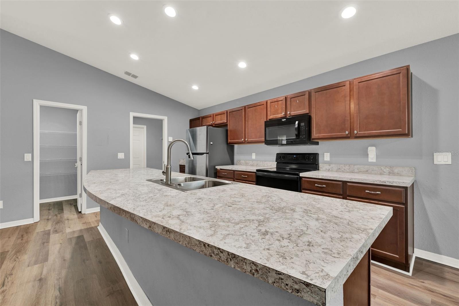 Image 8 of 20 For 4651 Calumet Drive