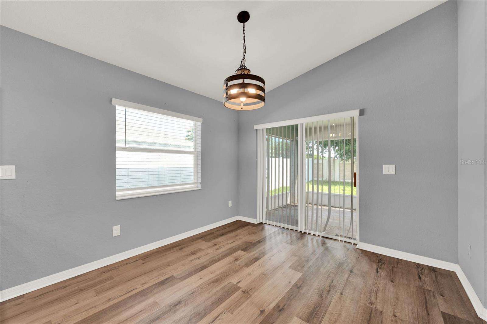 Image 9 of 20 For 4651 Calumet Drive