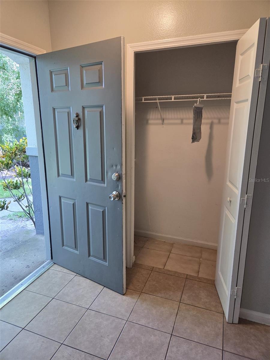 Image 11 of 18 For 4368 Kirkman Road 213