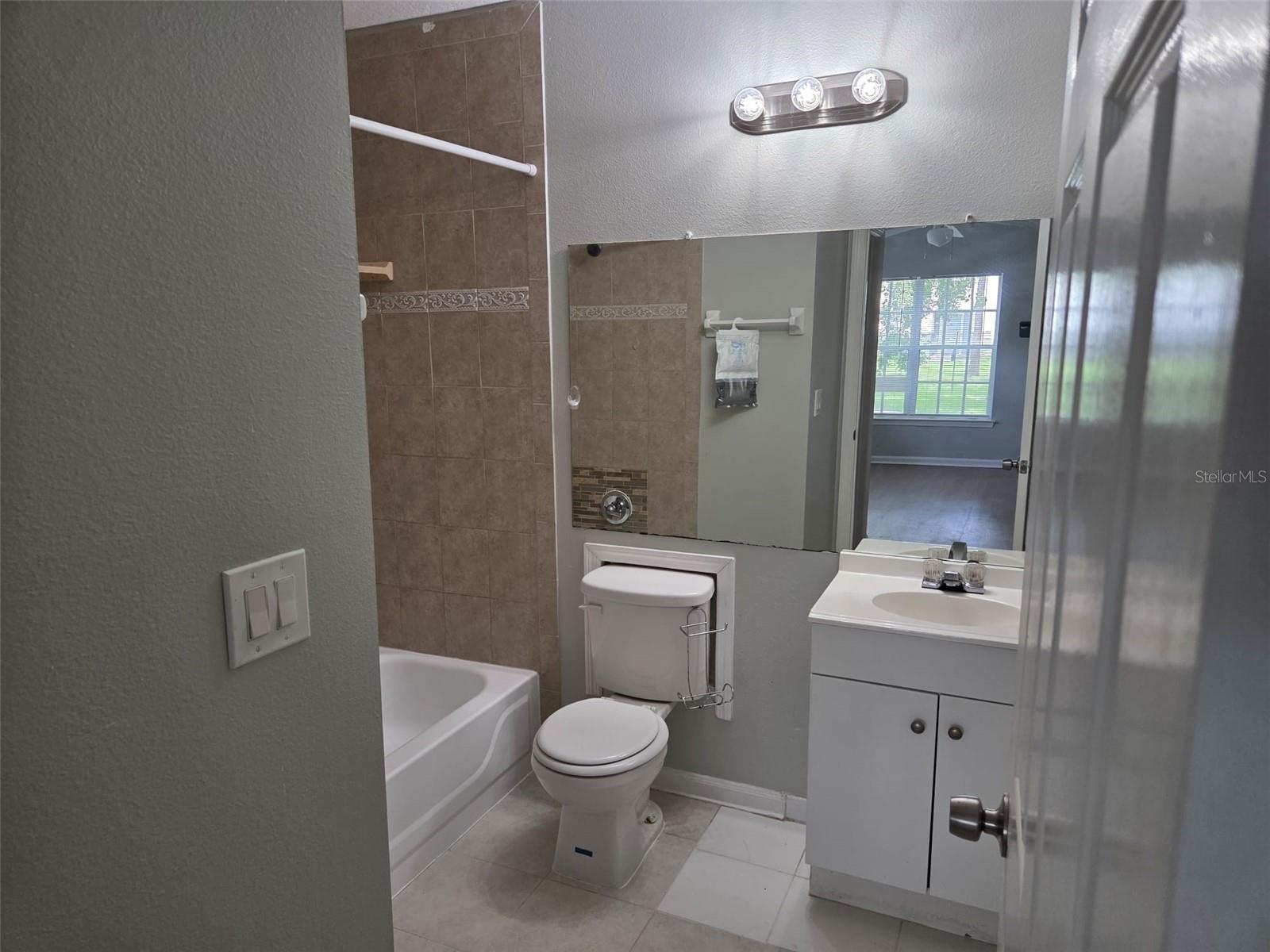 Image 12 of 18 For 4368 Kirkman Road 213