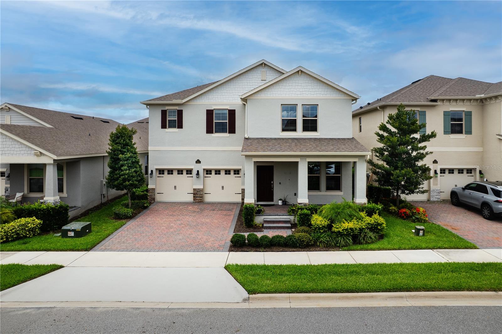 Image 2 of 32 For 15641 Shore Walk Drive