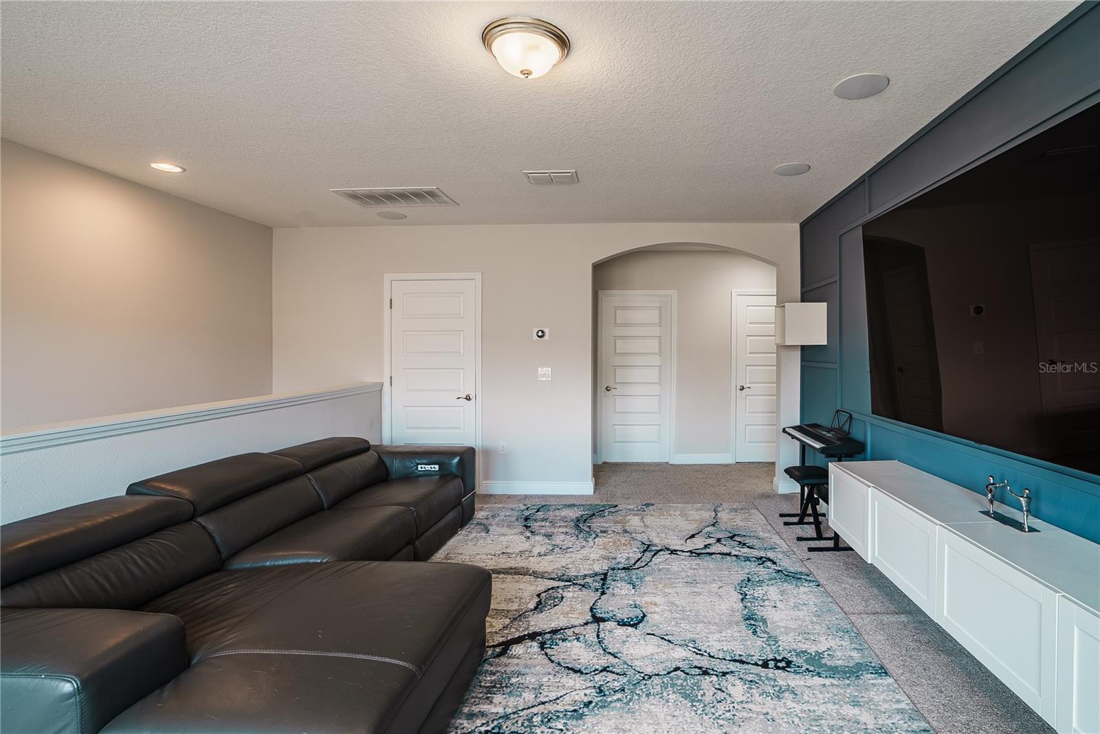 Image 20 of 32 For 15641 Shore Walk Drive