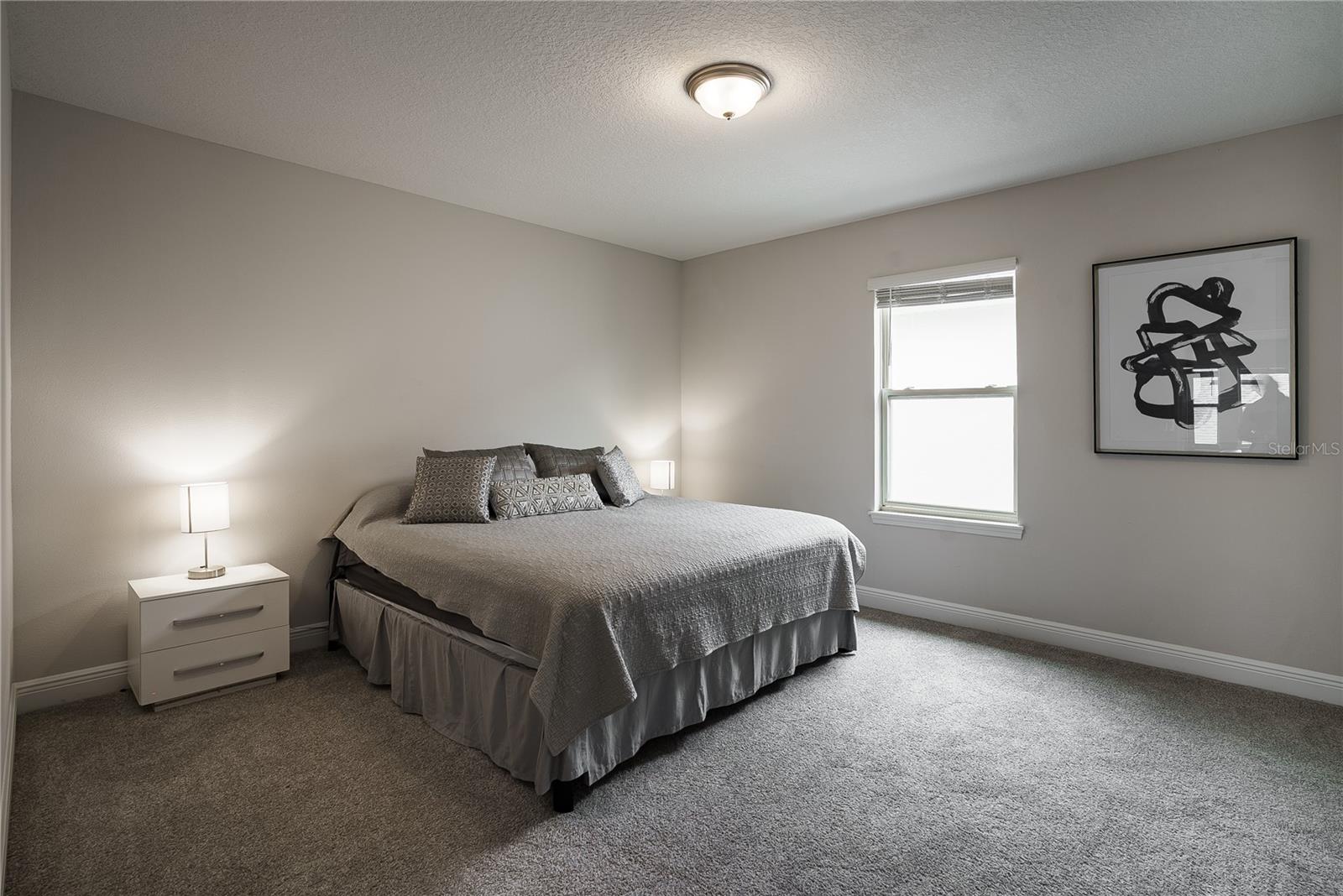 Image 21 of 32 For 15641 Shore Walk Drive
