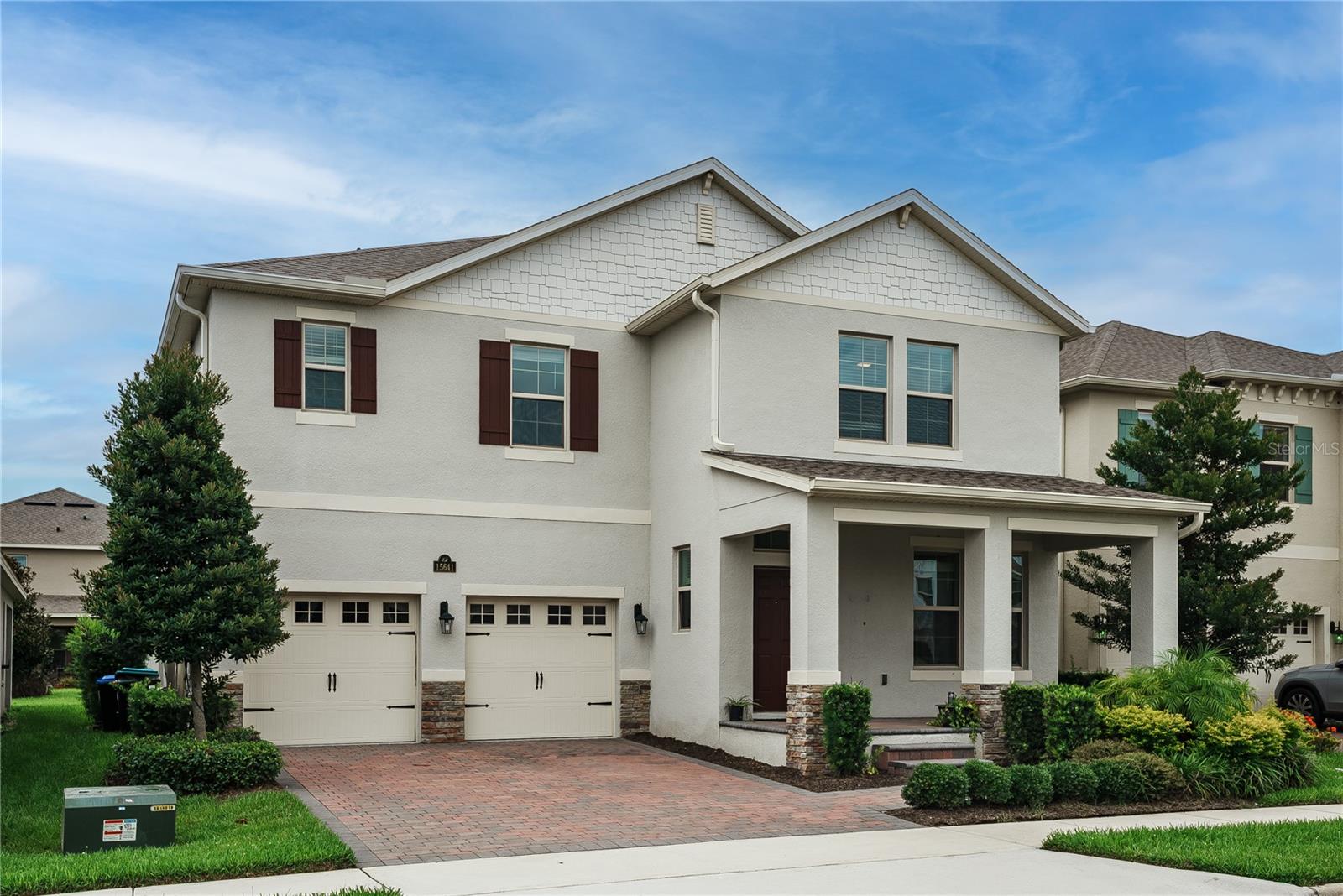 Image 4 of 32 For 15641 Shore Walk Drive