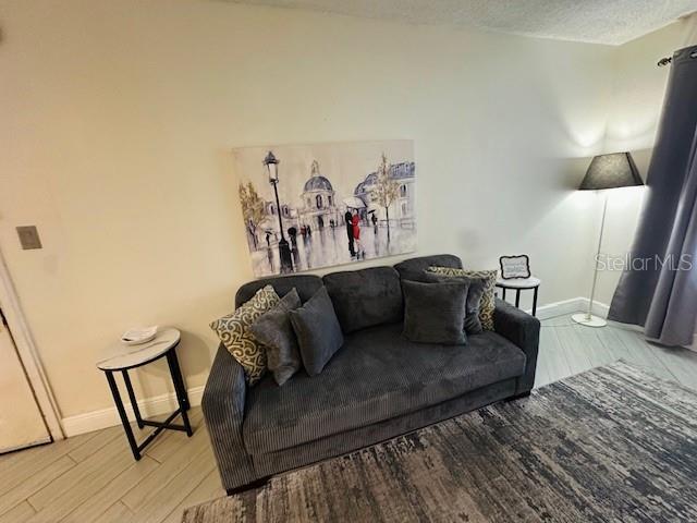Image 5 of 14 For 3100 Parkway Boulevard 316