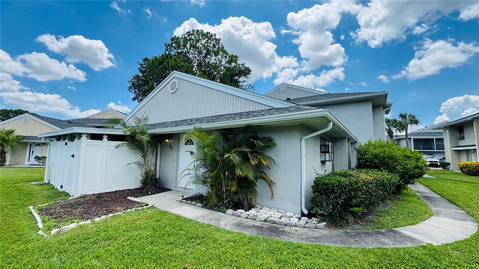 Image 2 of 24 For 4415 Pinebark Avenue 4