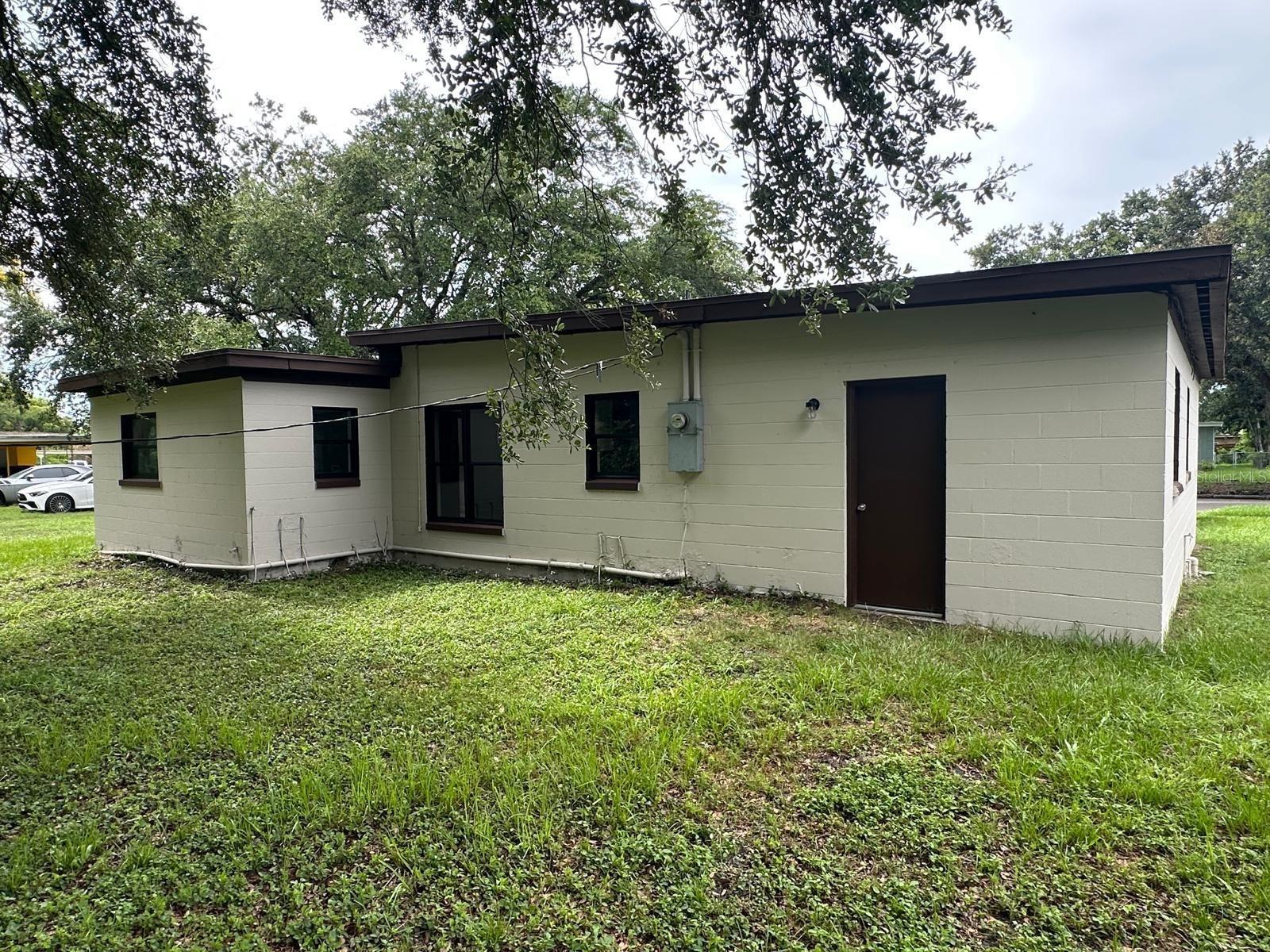 Image 2 of 16 For 4514 Arch Street