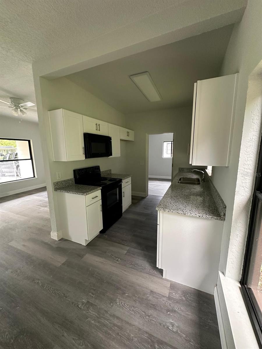 Image 7 of 16 For 4514 Arch Street