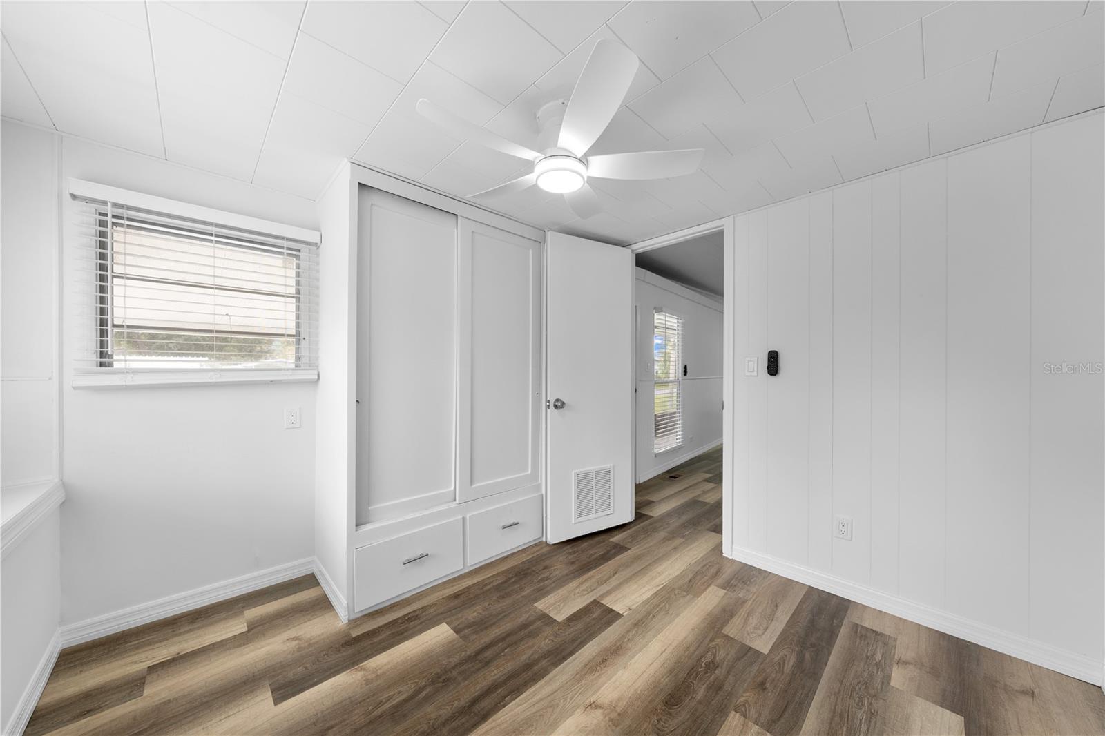 Image 16 of 26 For 1640 Flounder Street