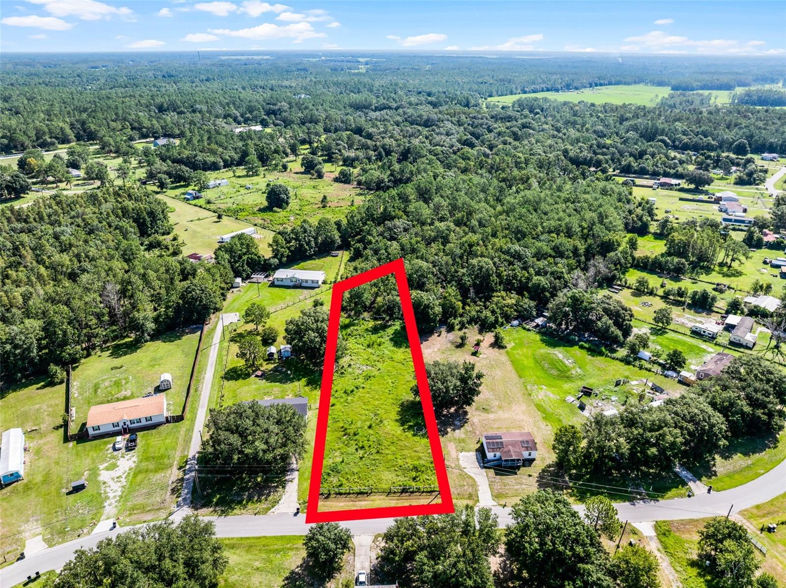 Details for 909 Saddlewood Boulevard, LAKELAND, FL 33809