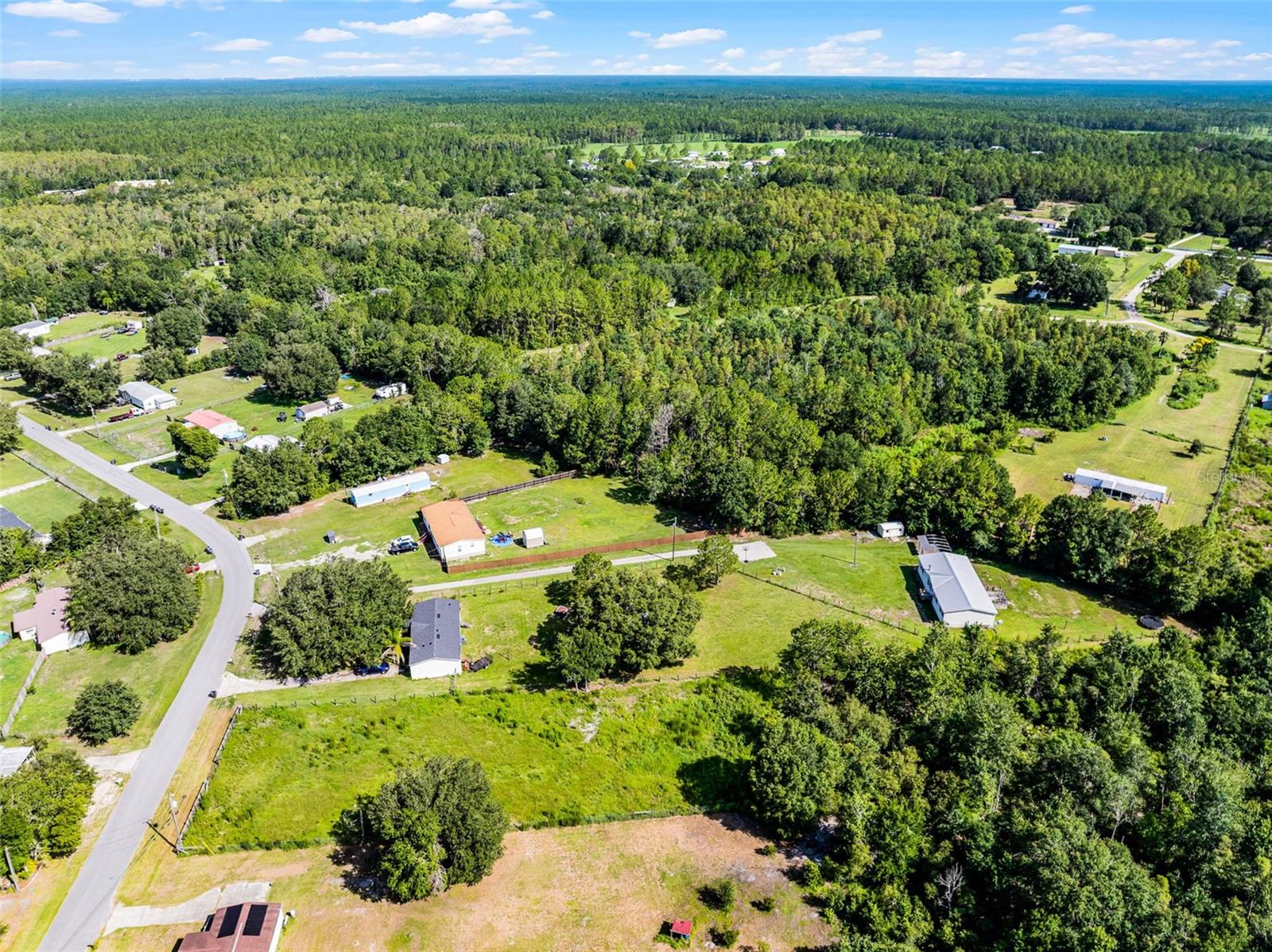 Image 11 of 18 For 909 Saddlewood Boulevard