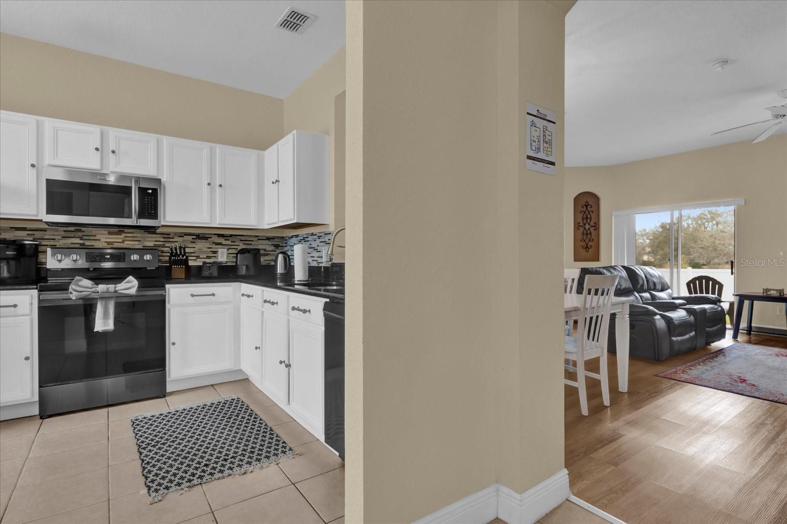 Image 7 of 39 For 2234 Calabria Avenue