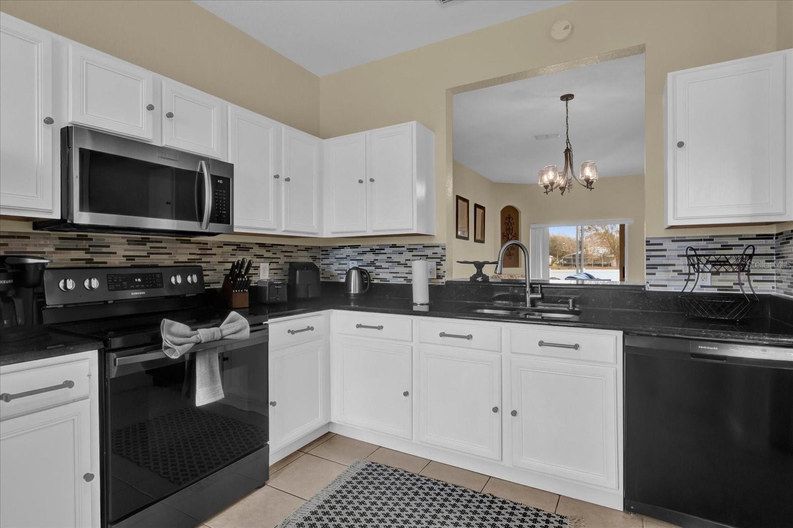 Image 9 of 39 For 2234 Calabria Avenue