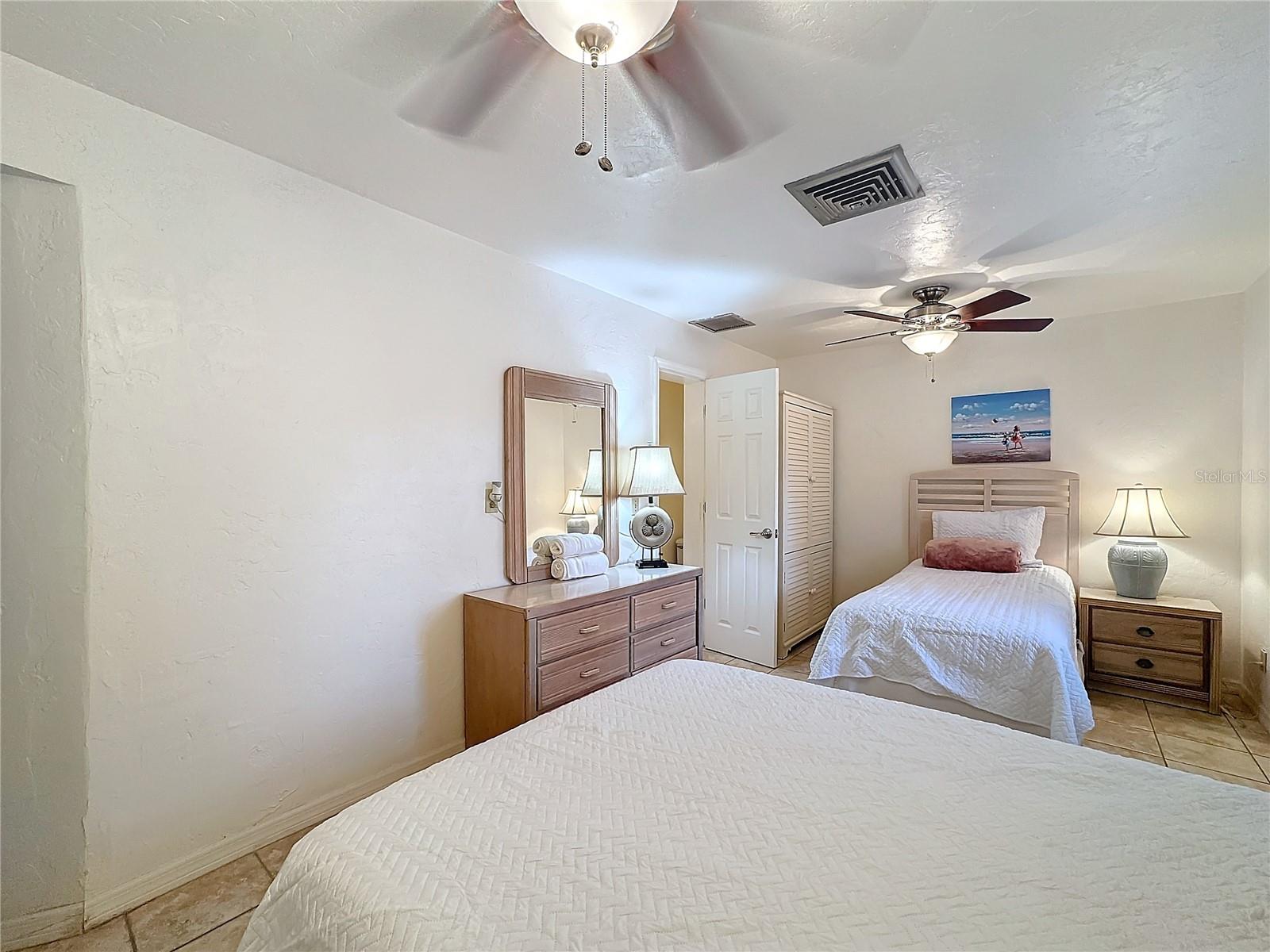 Image 40 of 56 For 6 Palm Way 