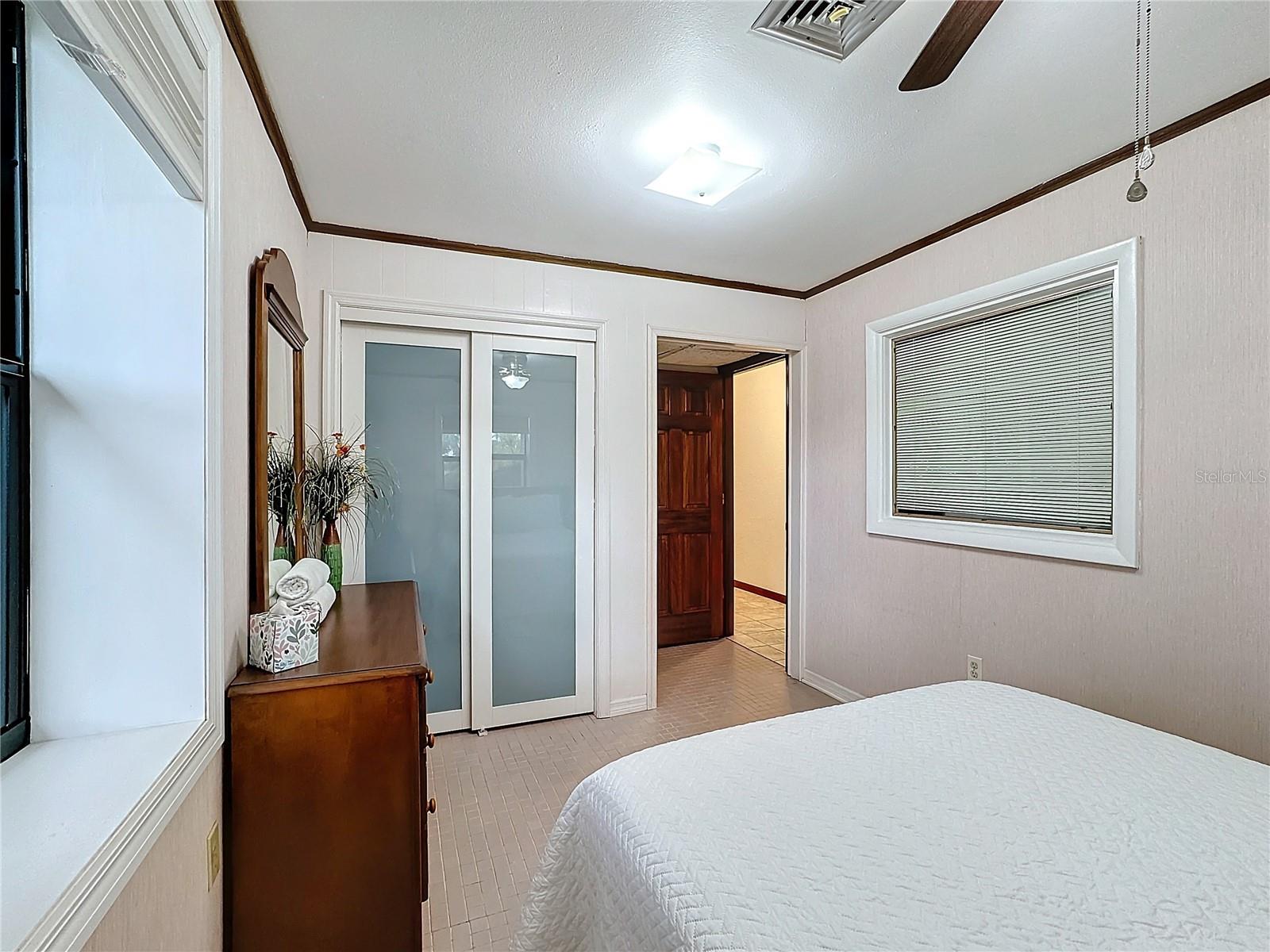 Image 41 of 56 For 6 Palm Way 