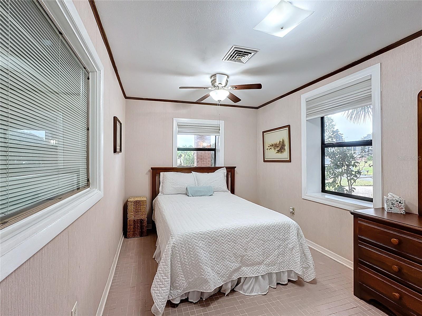 Image 42 of 56 For 6 Palm Way 
