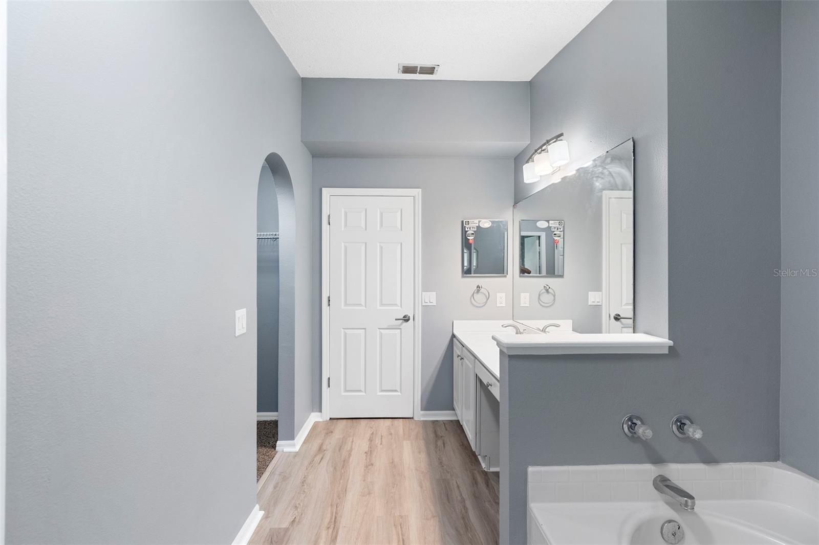 Image 32 of 44 For 2126 Wekiva Reserve Boulevard