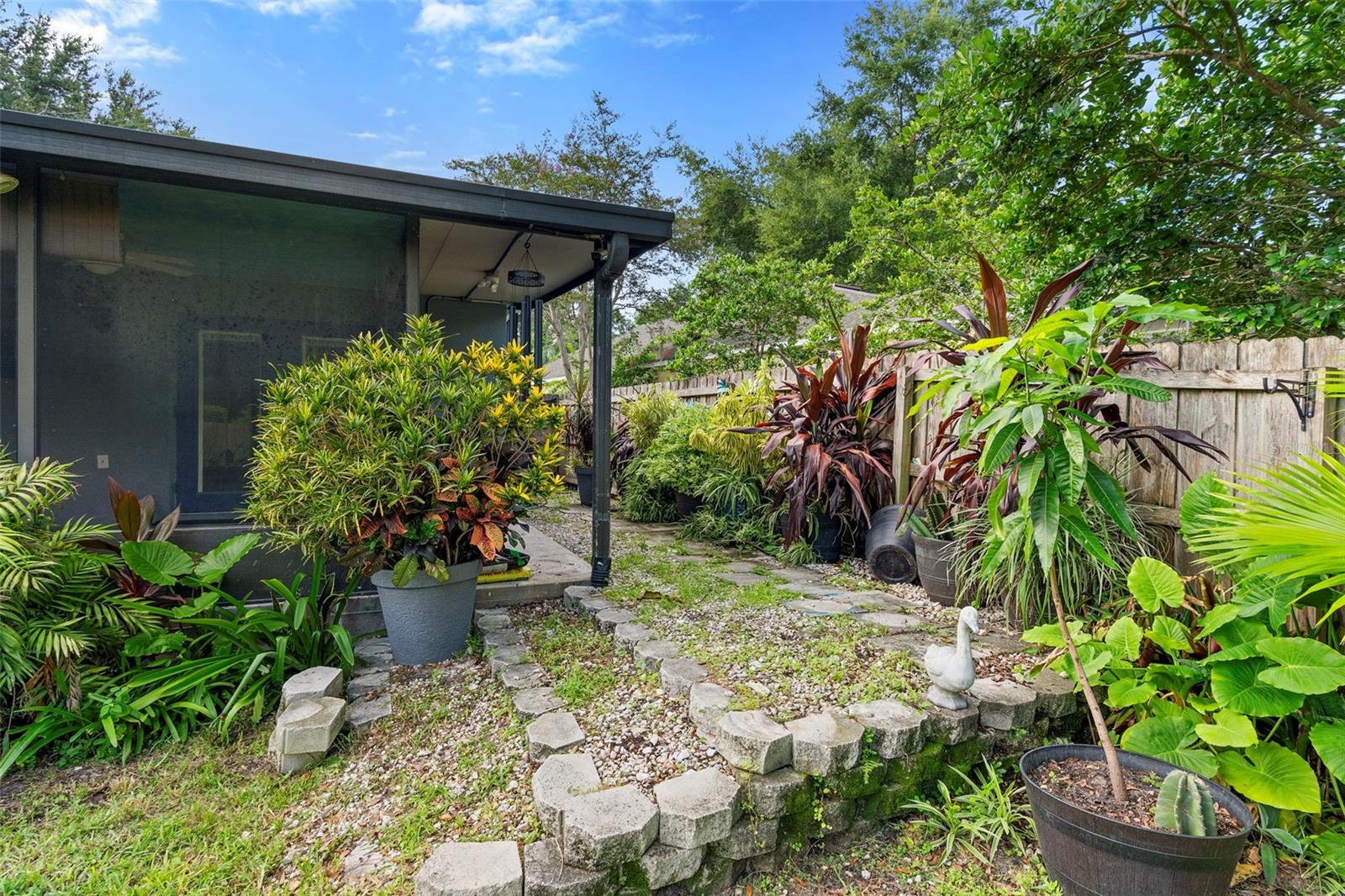 Image 38 of 44 For 2126 Wekiva Reserve Boulevard