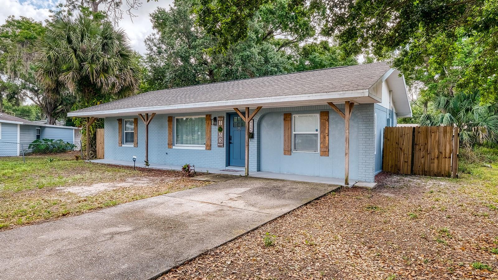 Image 2 of 20 For 2122 Lake Boulevard