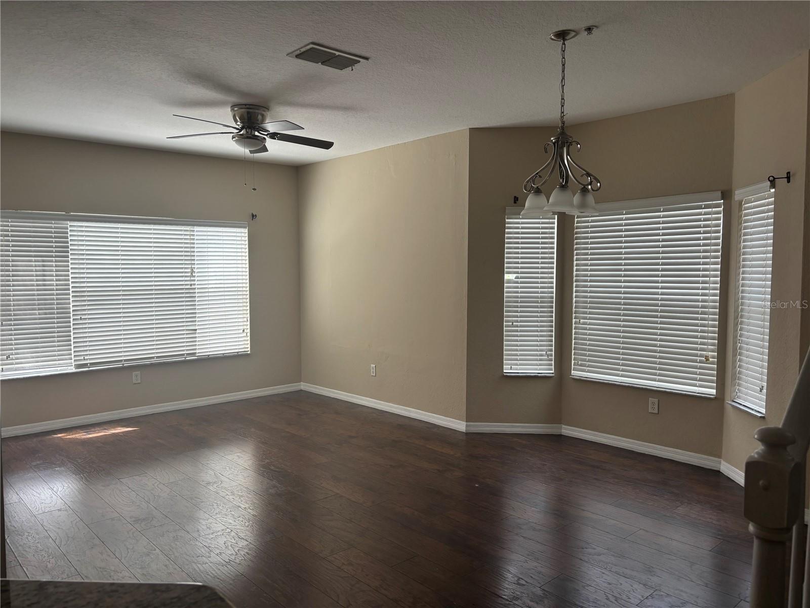 Image 13 of 16 For 2316 Grand Central Parkway 14