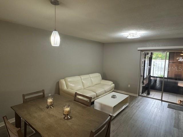 Image 3 of 23 For 7707 Country Place 4