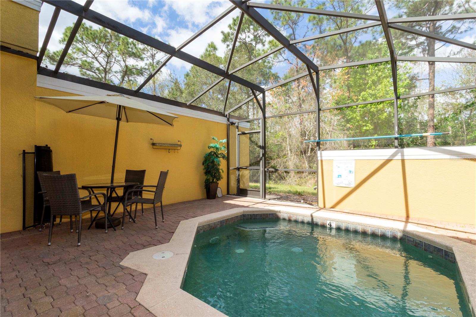 Image 54 of 56 For 3006 Yellow Lantana Lane