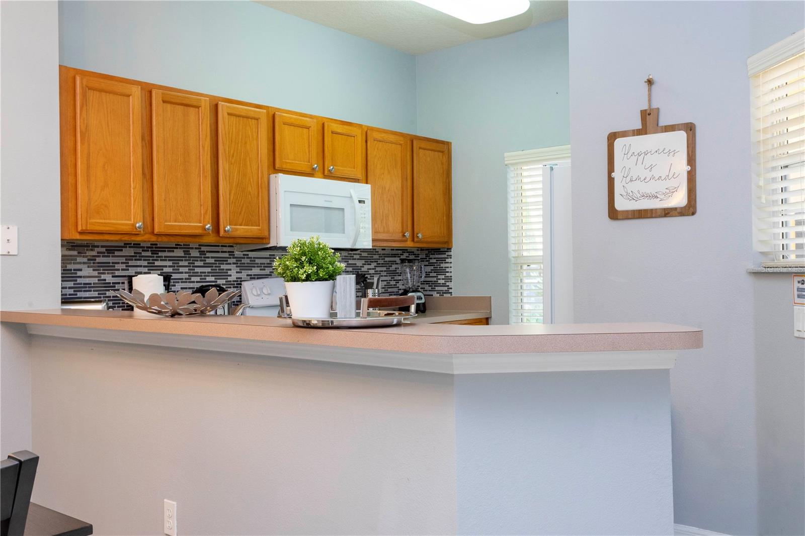Image 6 of 56 For 3006 Yellow Lantana Lane